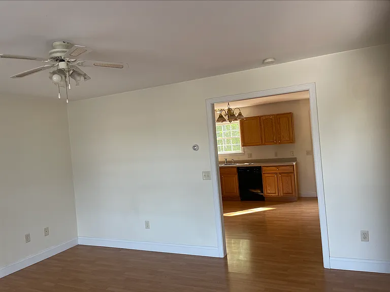 1170 Ohio St #1 — Photo 16