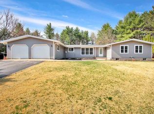 N2303 Alpine Dr, Wautoma, WI 54982
