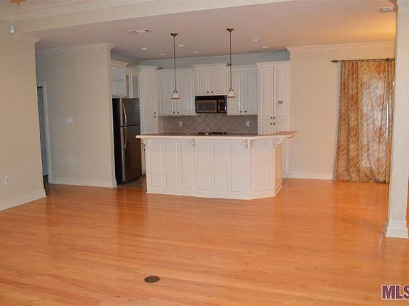3rd image of 12441 Mill House Dr