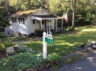 134 Horseshoe Rd, Cresco, PA 18326