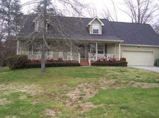 91 Hope Dr, Rock Spring, GA 30739