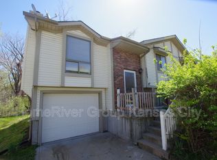 2203 N 77th St, Kansas City, KS 66109