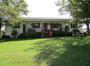 1011 Hickory Grove Rd, Lawrenceburg, KY 40342