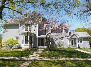 416 2nd St, Manistee, MI 49660