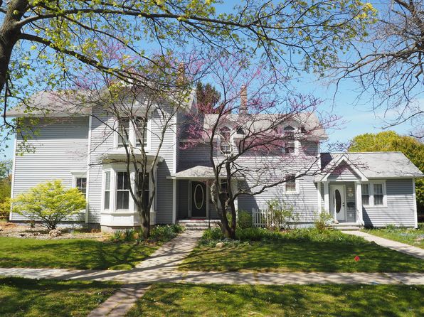 416 2nd St