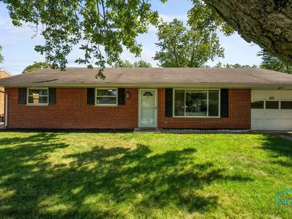 421 Danesmoor Rd, Holland, OH 43528