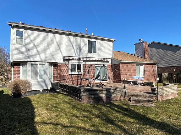 3rd image of 40561 Bluesprings Ct #5