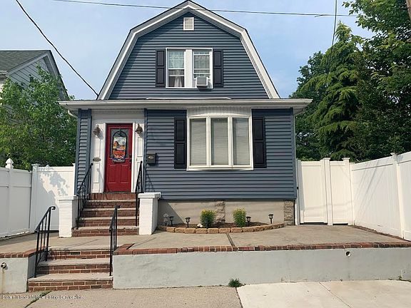 3rd image of 233 Butler Ave
