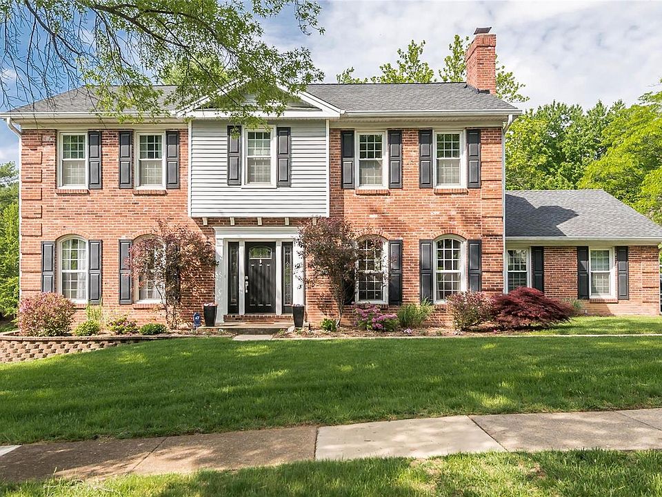 1st image of 12218 Sunny Terrace Dr