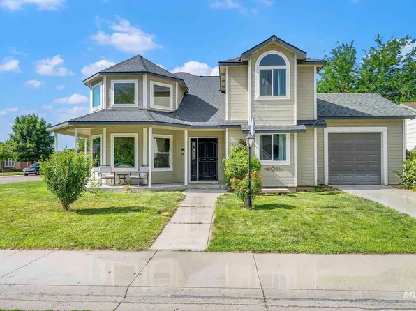 1988 W Kingswood Ct, Meridian, ID 83646