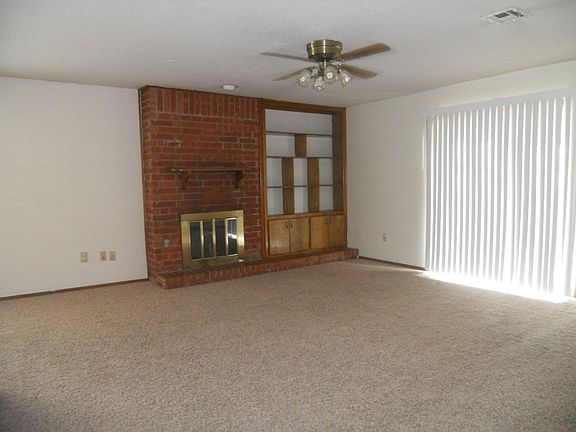 2nd image of 6703 SW Chaucer Dr