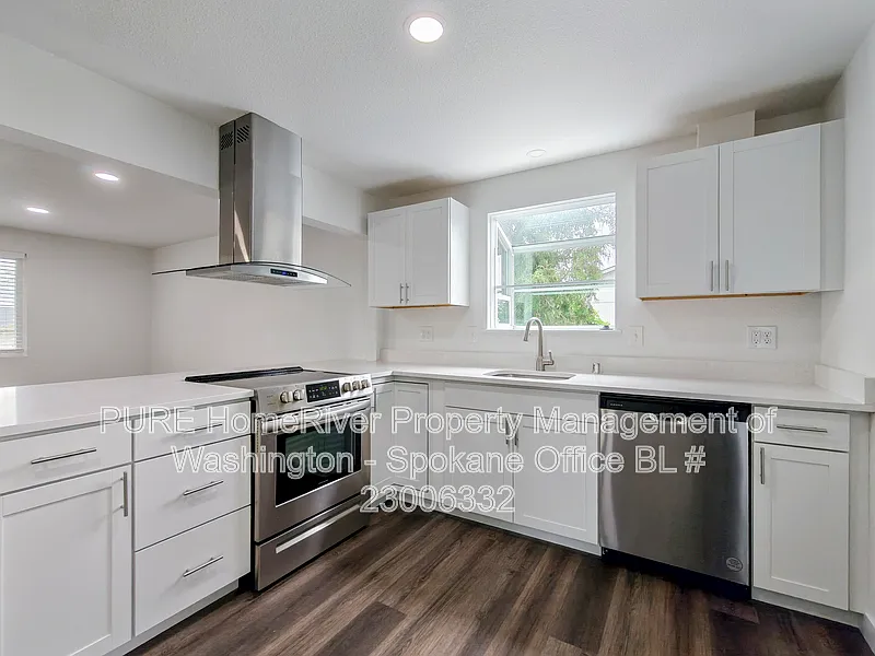 4023 E Montgomery Ave