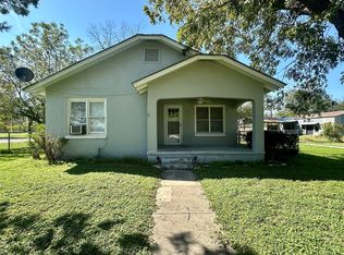 308 S Elm St, Hico, TX 76457