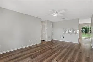 4 bed, 2.0 bath, 1155 sqft, $2,600 — Photo 3