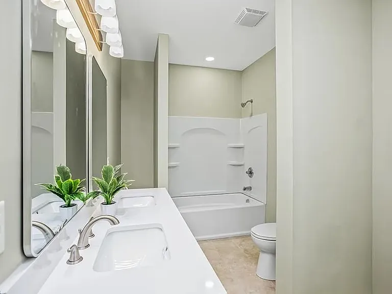 2335 NW Greenway Ave — Photo 12