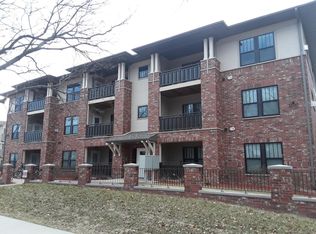 821 E Jefferson St APT 1, Iowa City, IA 52245