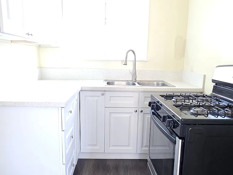 8128 Seville Ave #B — Photo 19