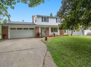 1889 E Ridgewood Dr, East Lansing, MI 48823
