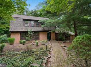 100 W Riding Rd, Cherry Hill, NJ 08003