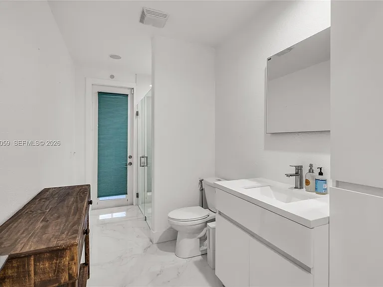 2161 SW 131st Ter — Photo 33
