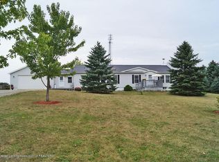 1050 W Chadwick Rd, Dewitt, MI 48820