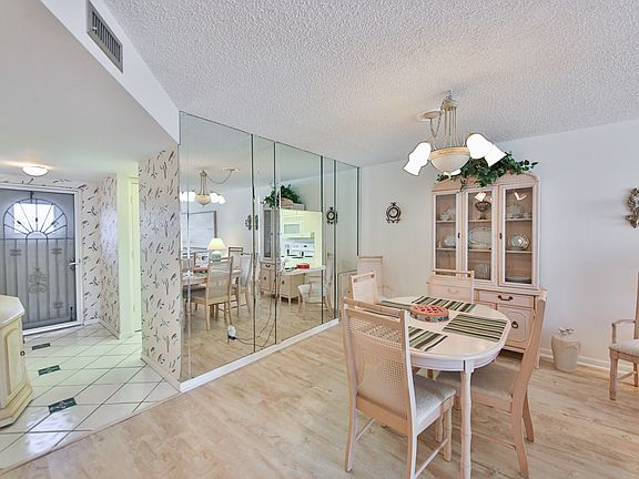 4th image of 401 Charlemagne Blvd APT 106C