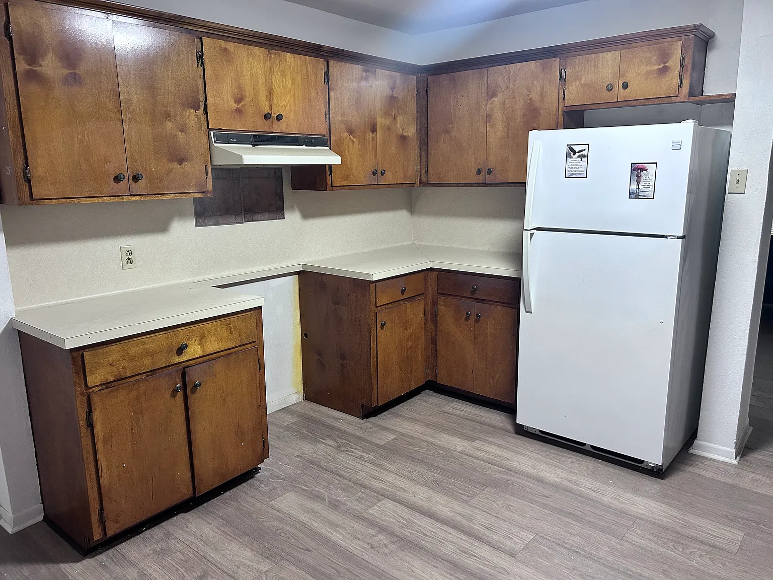 3 bed, 1000 sqft, $1,500 — Photo 3