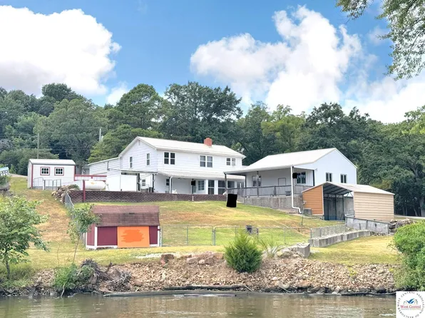 29686 Lake Rd #57, Warsaw, MO 65355