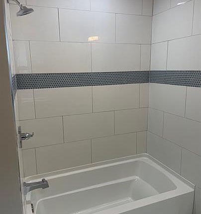 3rd image of 190 Delaware Ave #1