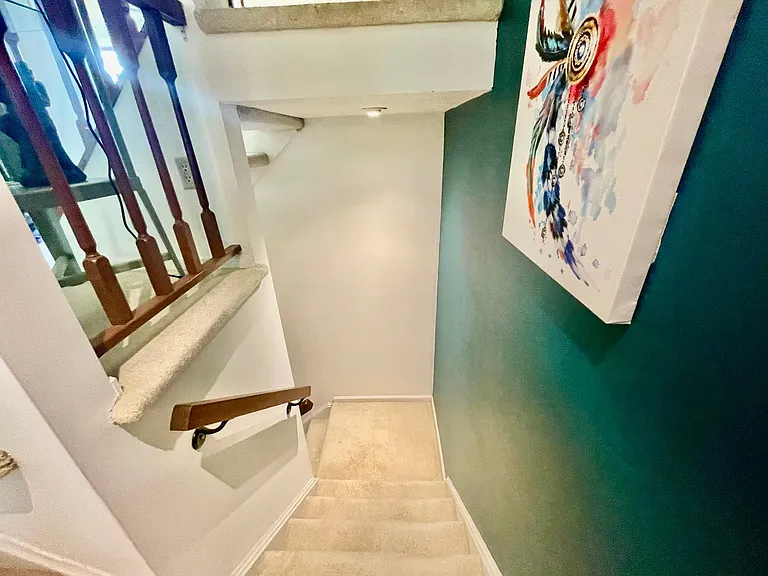 425 Parkridge Ln — Photo 32