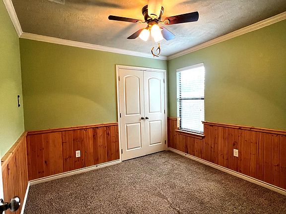 5th image of 2902 Silver Oak Ct