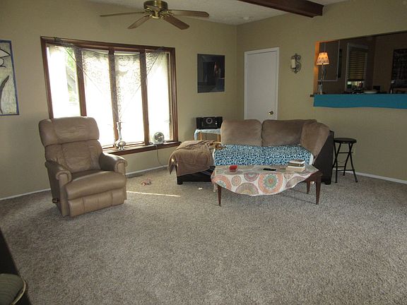 5th image of 21530 Lakebreeze St
