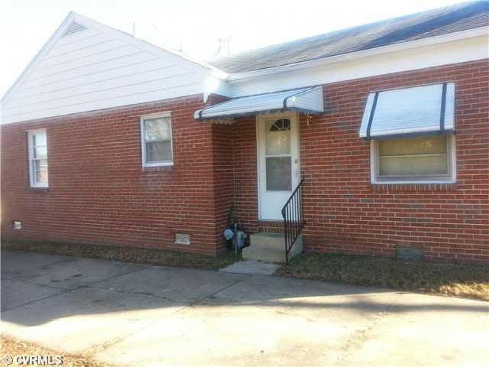 2nd image of 1815 Lyndover Rd