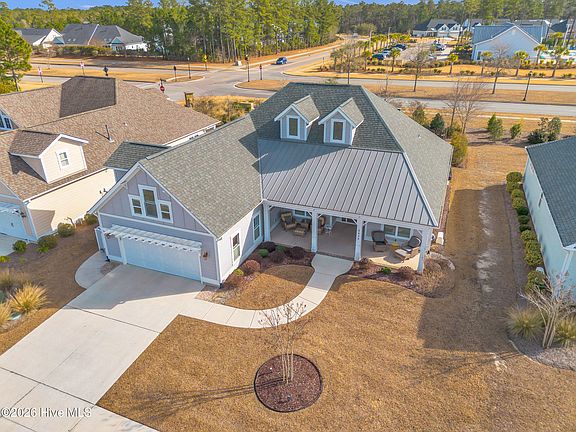 4th image of 6450 Delvin Circle