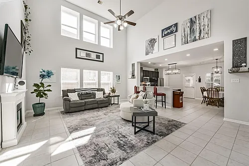 10018 Chase Ct Photo 1