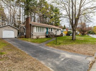 129 Puritan Dr, Westbrook, ME 04092