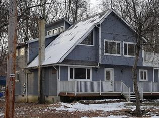 335 Fernwood Dr, East Stroudsburg, PA