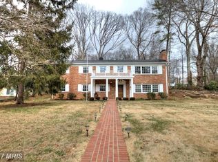 8600 Raleigh Ave, Annandale, VA 22003