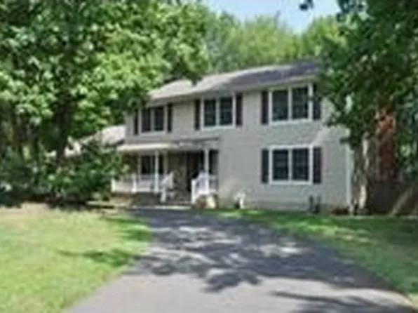 2 Herbert Rd, Scotch Plains, NJ 07076