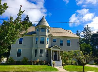 398 S Market St APT 2, Johnstown, NY 12095