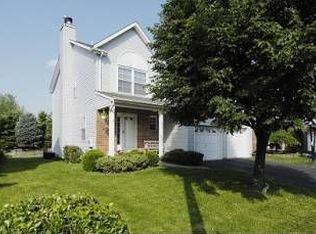 758 Livingston Ct, Paramus, NJ 07652