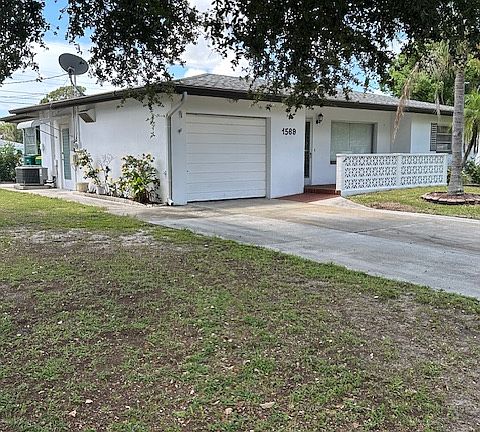 4th image of 1569 Cambridge Dr