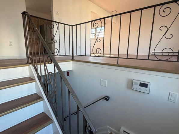 (undisclosed Address)