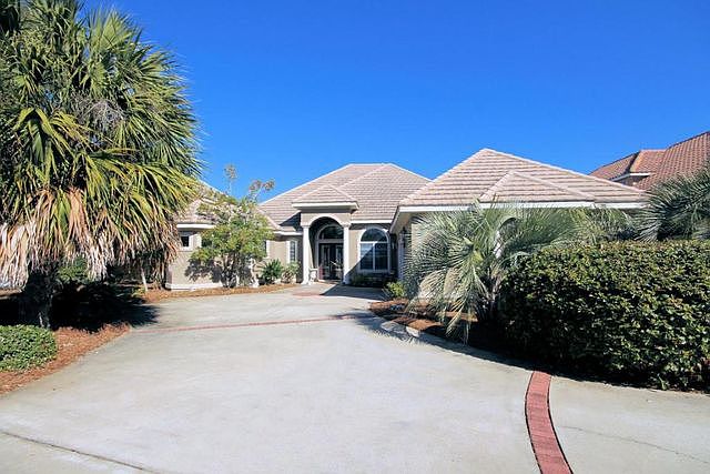 1st image of 458 Bayshore Dr