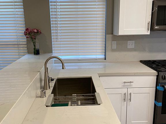 5th image of 3844 Lost Springs Dr