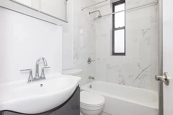 Rented by Modern Spaces | media 14