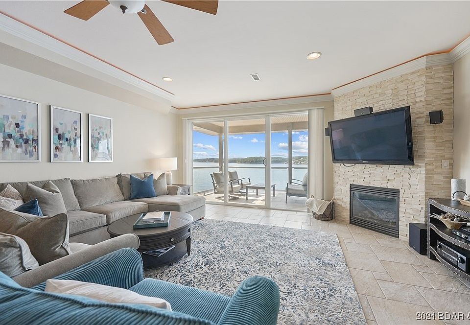 1st image of 1230 Lands End Pkwy Unit 401