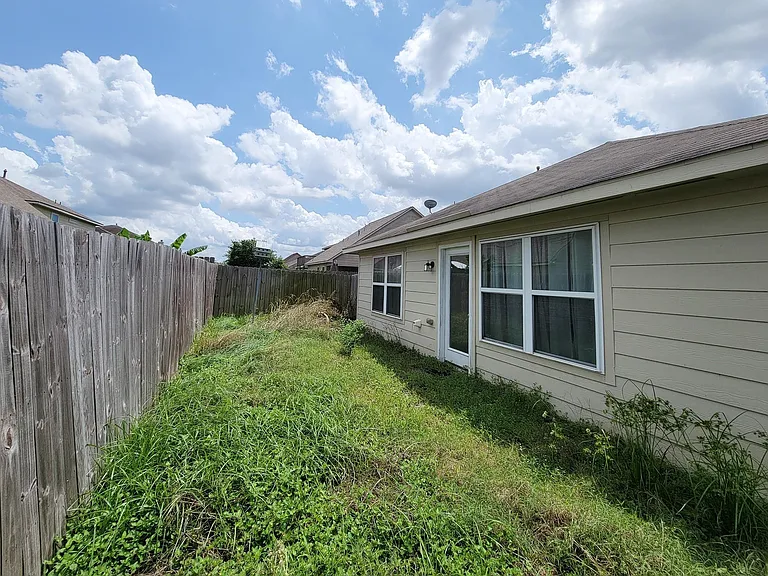 12835 Regal Oaks Bend Ln — Photo 35