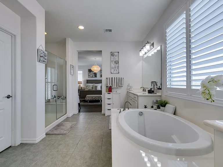 12314 Kings Eagle St — Photo 51