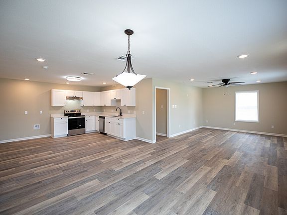 906-CASS-STREET-living-kitchen-dining_08122024